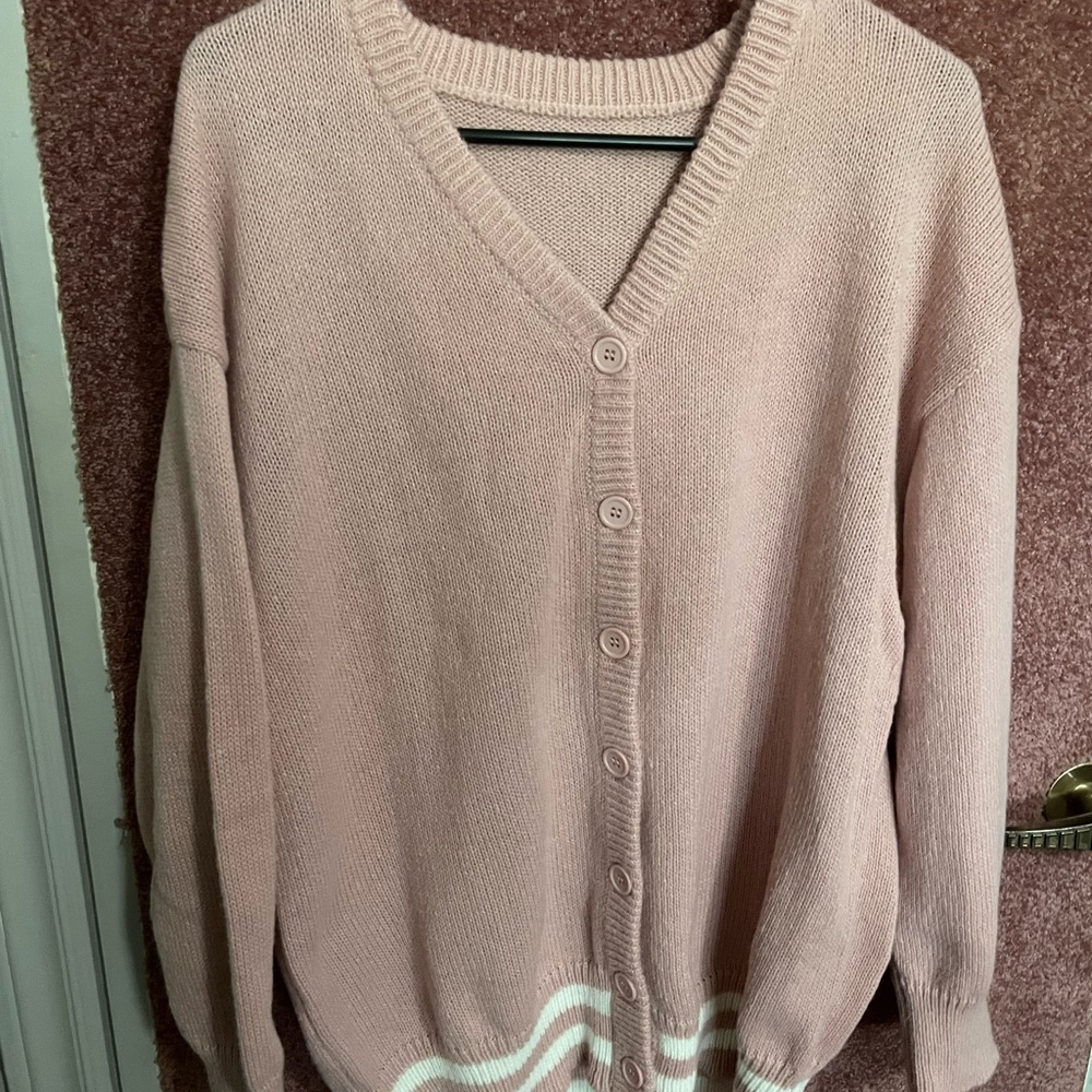 SHEIN Light Pink V-Neck Button Cardigan - Picture 2 of 3
